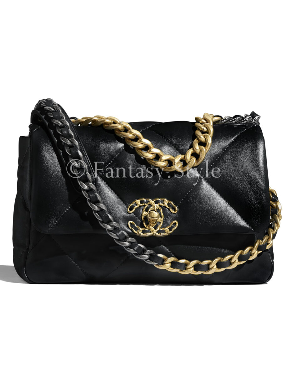 CHANEL 19 Handbag
