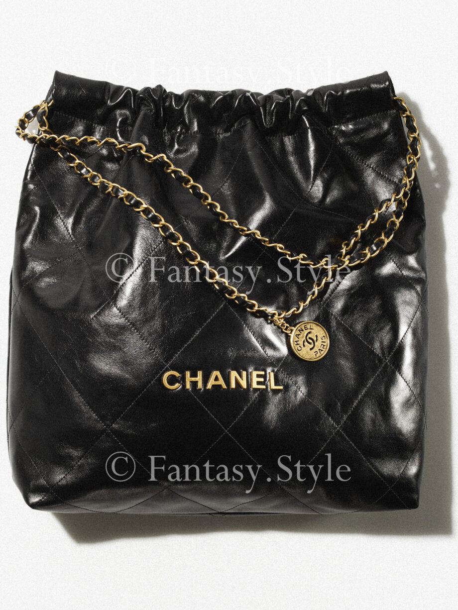 CHANEL 22 Large Handbag