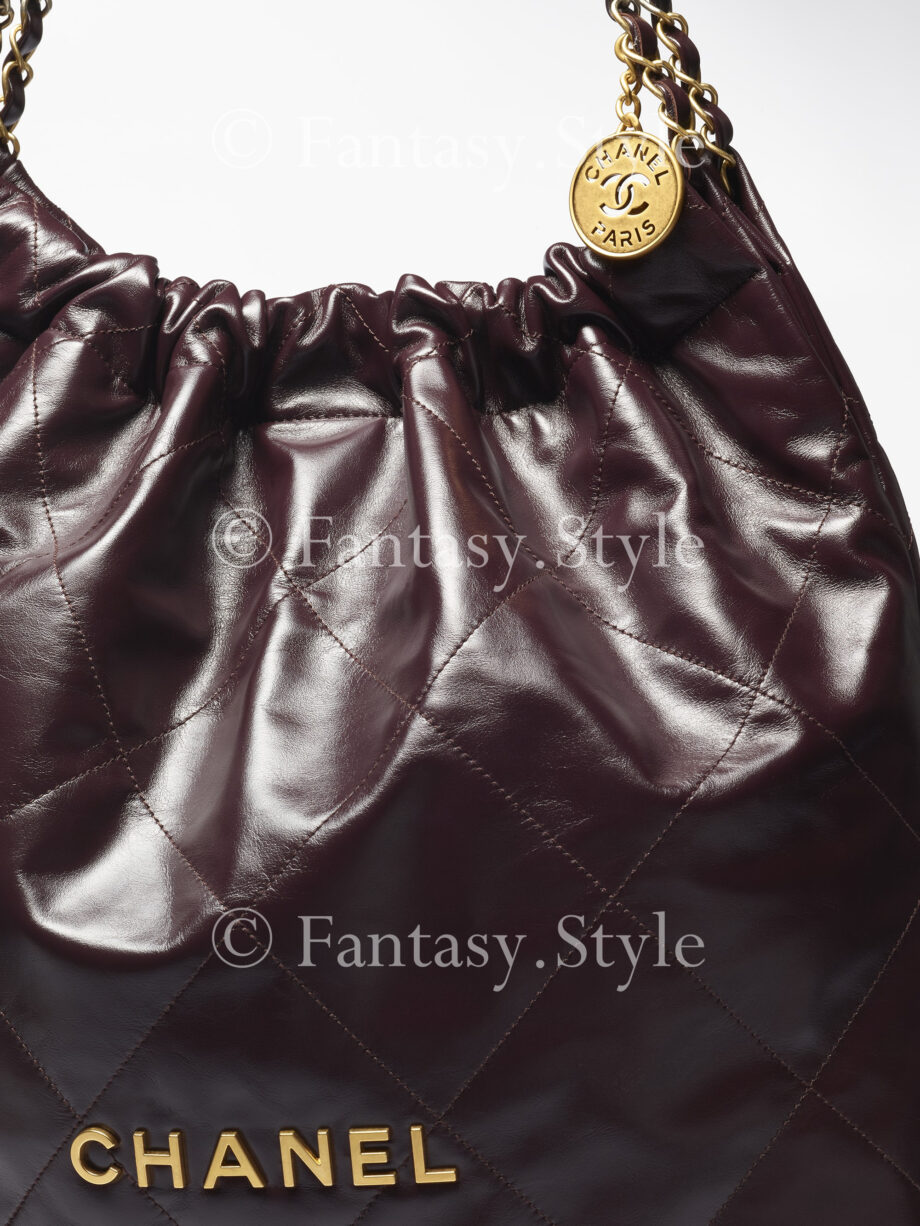 CHANEL 22 Large Handbag