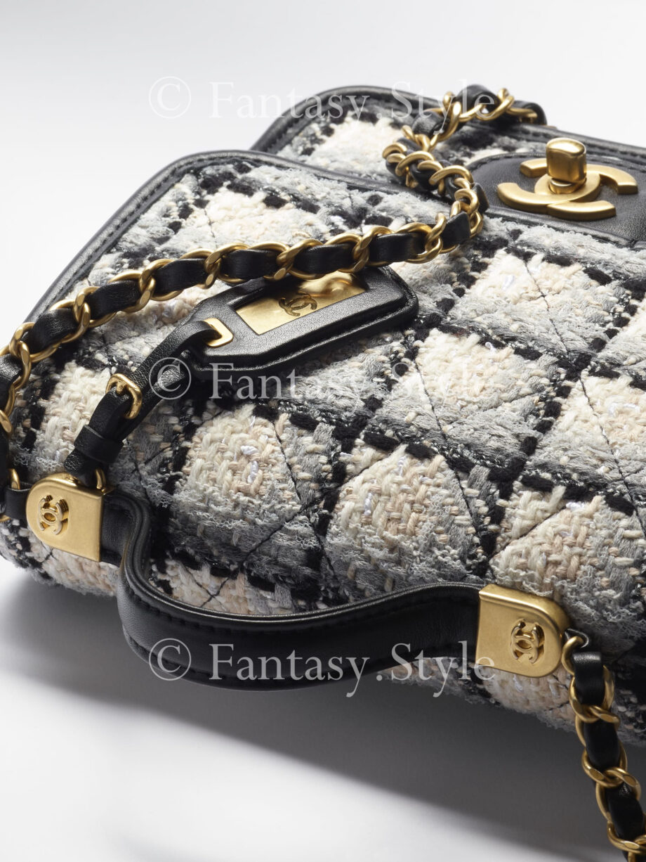 Small Flap Bag With Top Handle