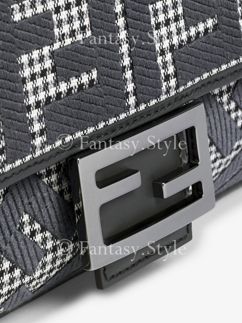 Fendi Baguette #4